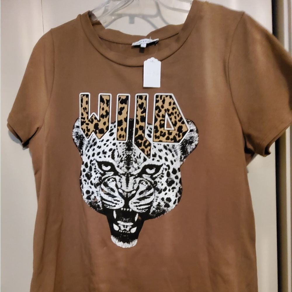 E46 Crescent "Wild" leopard screen print t-shirt NWOT